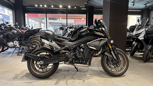 CFMOTO NK800 ΜΑΥΡΟ 10.2024