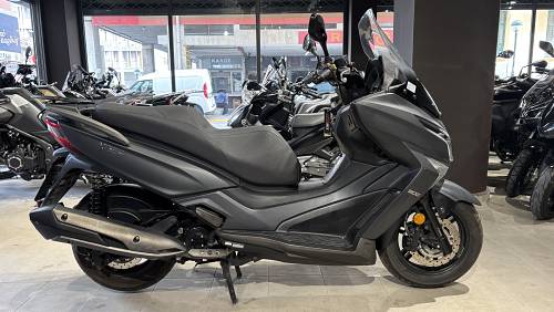 KYMCO XTOWN 300 ΜΑΥΡΟ 07.2022