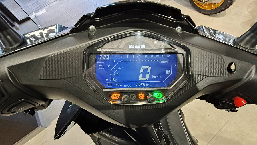 BENELLI RCX 185 ΓΚΡΙ (03/2023)