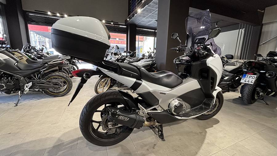 HONDA INTEGRA 750 ΛΕΥΚΟ 05.2015