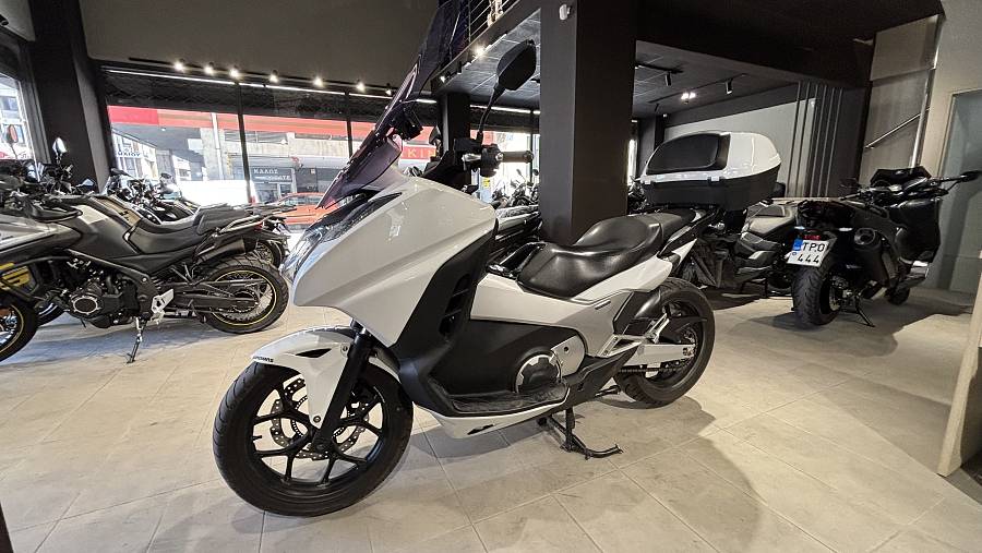 HONDA INTEGRA 750 ΛΕΥΚΟ 05.2015